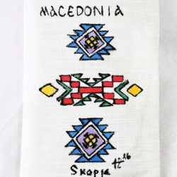 ФУТРОЛА ЗА ОЧИЛА РАЧНО ЦРТАНА